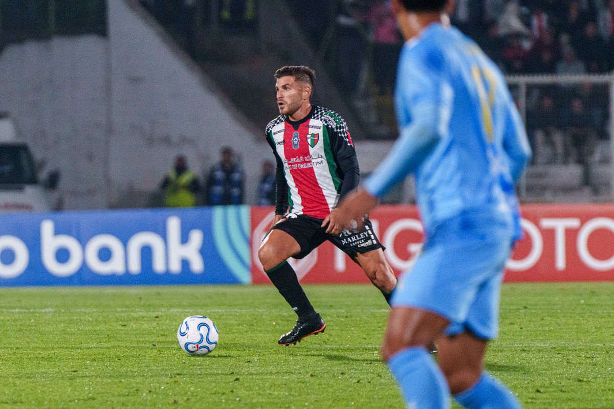 Fotografia 13 del partido Palestino vs Montevideo City Torque por la fase de grupos de la Copa Sudamericana 2026 en La Cisterna.