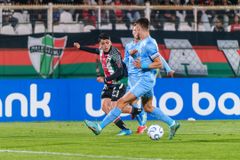 Fotografia 14 del partido Palestino vs Montevideo City Torque por la fase de grupos de la Copa Sudamericana 2026 en La Cisterna.