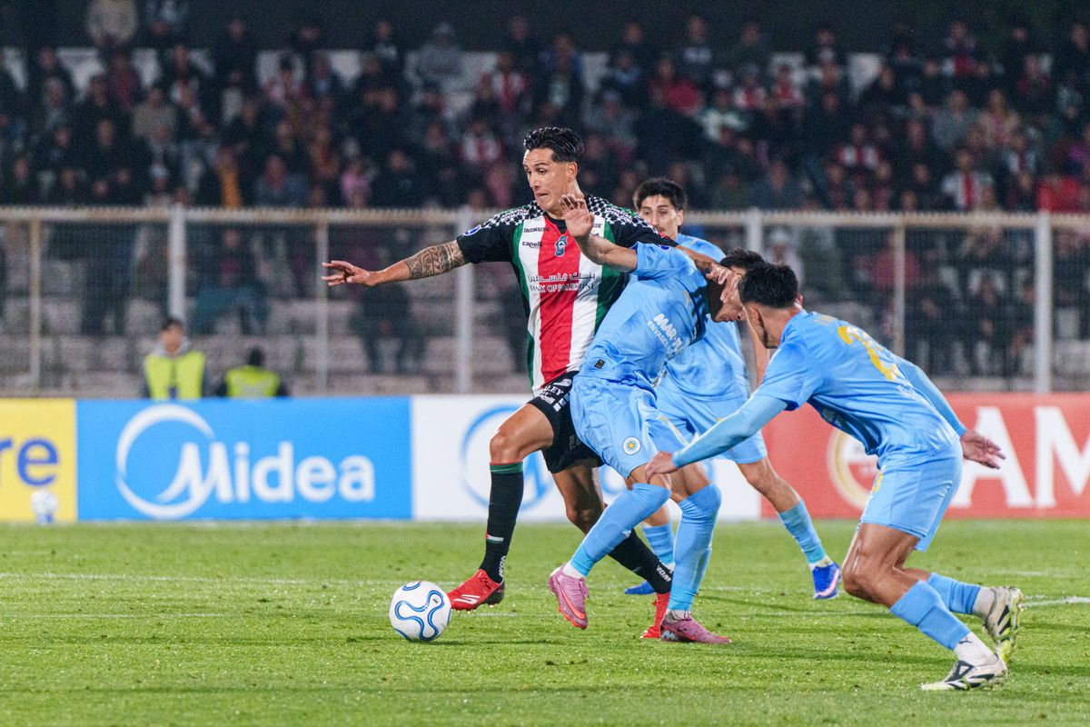 Fotografia 23 del partido Palestino vs Montevideo City Torque por la fase de grupos de la Copa Sudamericana 2026 en La Cisterna.