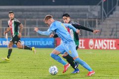 Fotografia 40 del partido Palestino vs Montevideo City Torque por la fase de grupos de la Copa Sudamericana 2026 en La Cisterna.